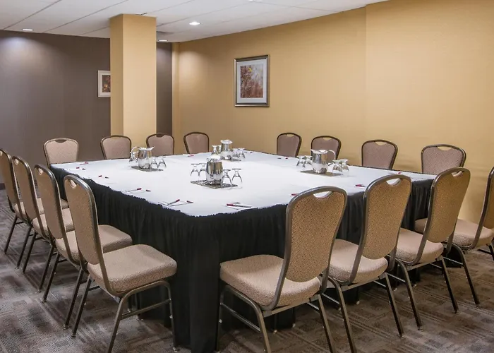 Crowne Plaza Kitchener-Waterloo By Ihg